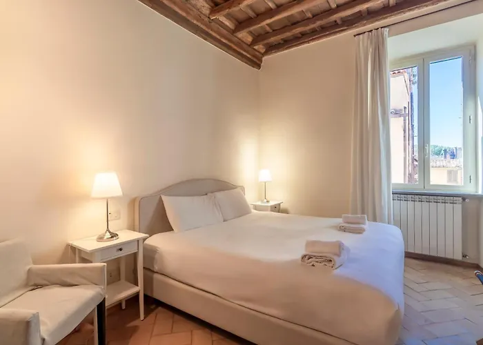 Aurealiving - Elegance In The Heart Of Trastevere Апартаменты Рим